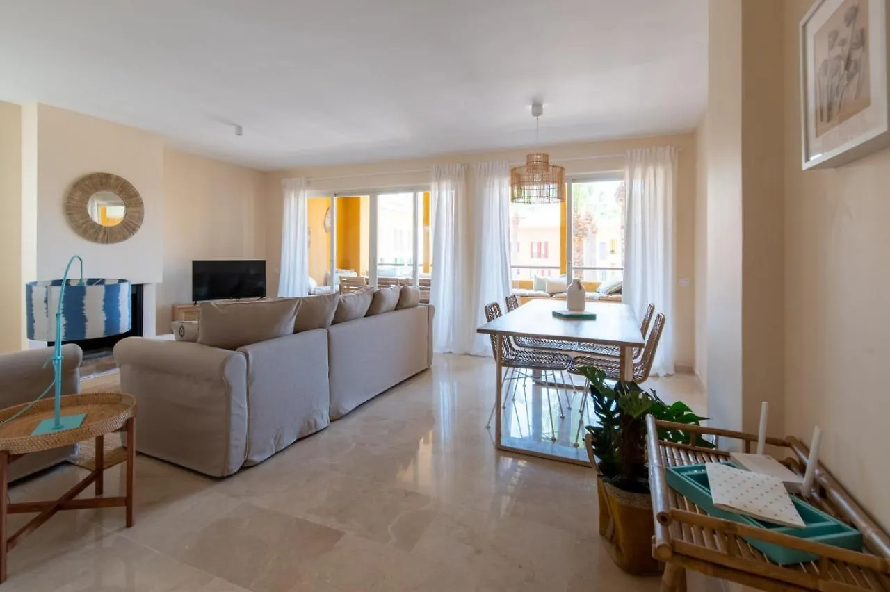 Appartamento Puerto Sotogrande Con Vistas Al Mar