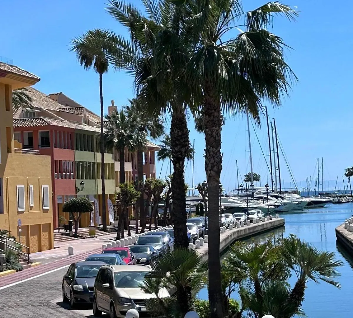 Appartamento Puerto Sotogrande Con Vistas Al Mar